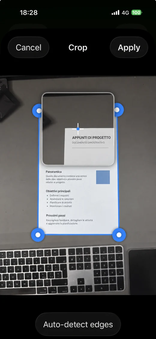 ScanBoost PDF: ritaglio di un documento dimostrativo con punti di controllo e lente di ingrandimento