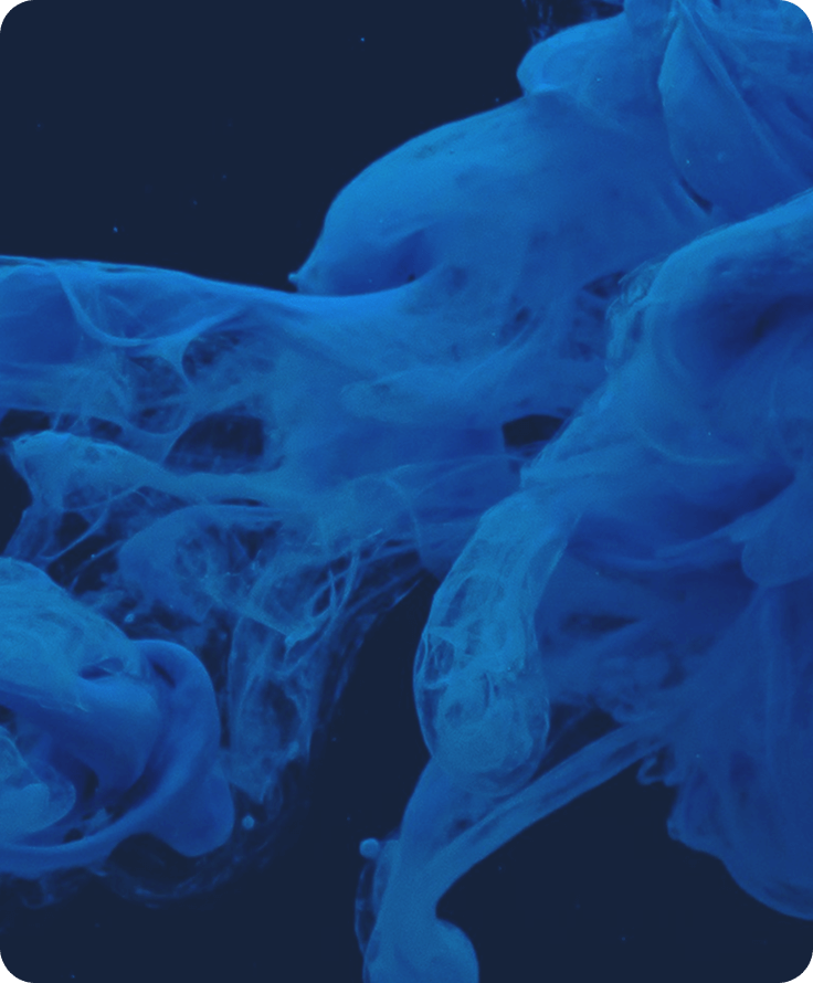 Pattern geometrico blu che simboleggia flussi di dati, ingegneria e sviluppo software.